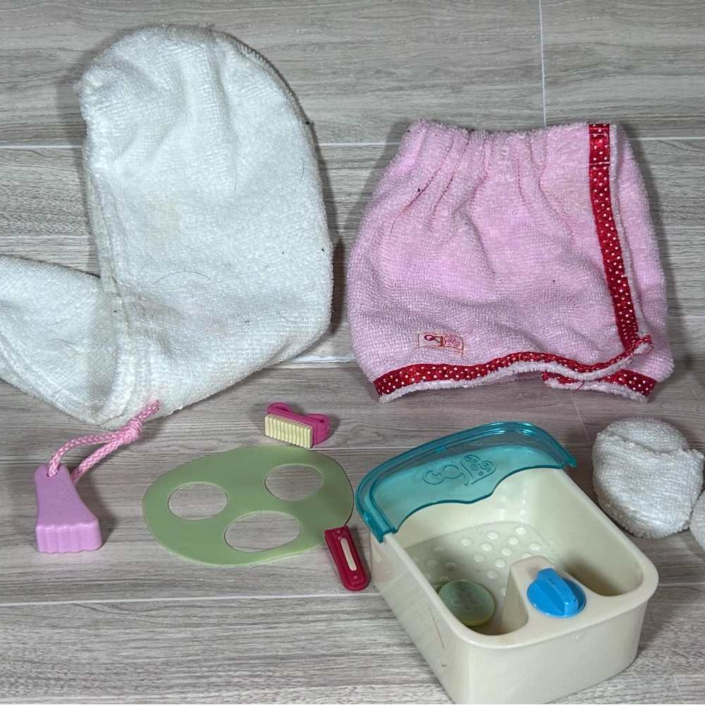 Our Generation 18” doll accessory - Spa Day